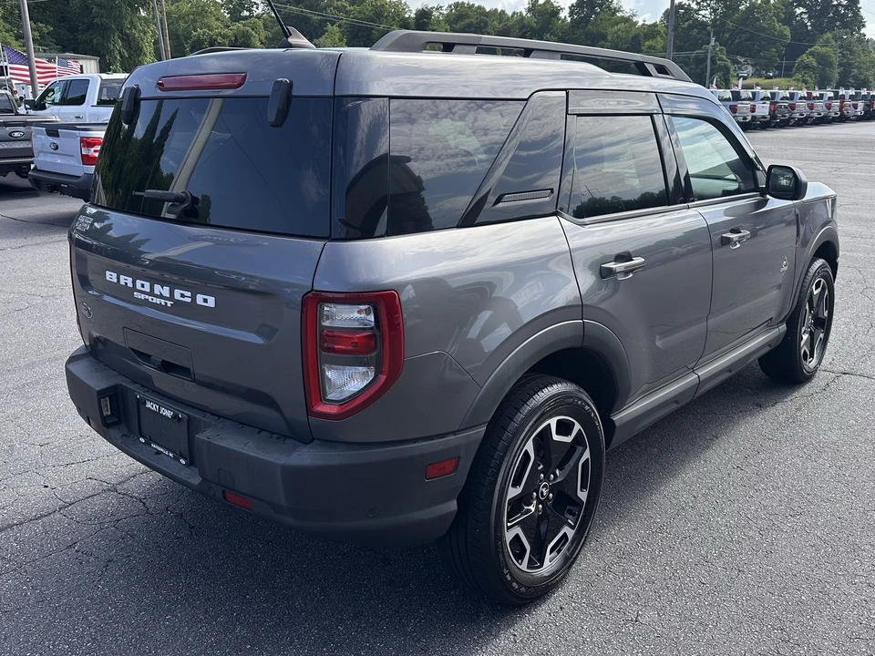 2023 Ford Bronco 6th Gen - Image 6 of 30