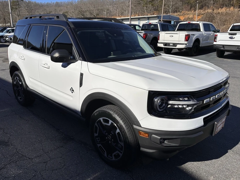 2023 Ford Bronco Sport - Image 4 of 12