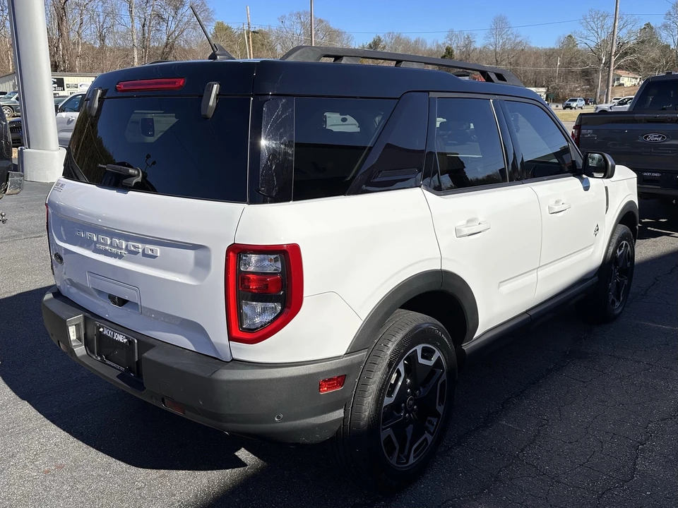 2023 Ford Bronco Sport - Image 6 of 12