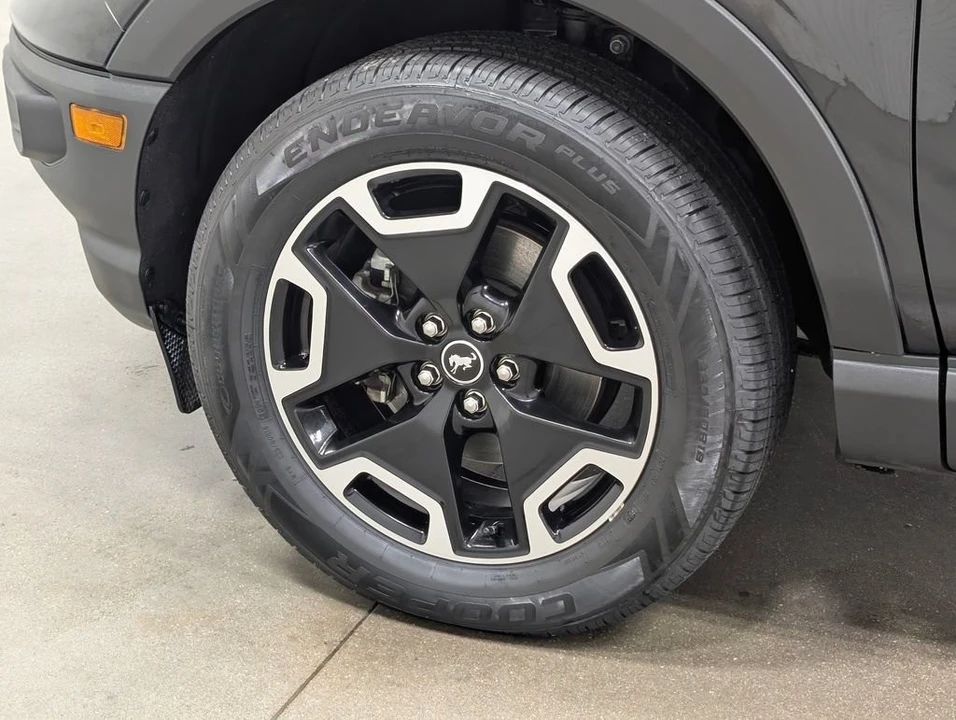2023 Ford Bronco Sport - Image 2 of 28