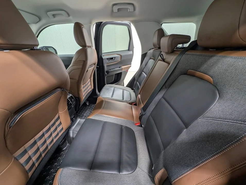 2023 Ford Bronco Sport - Image 14 of 28