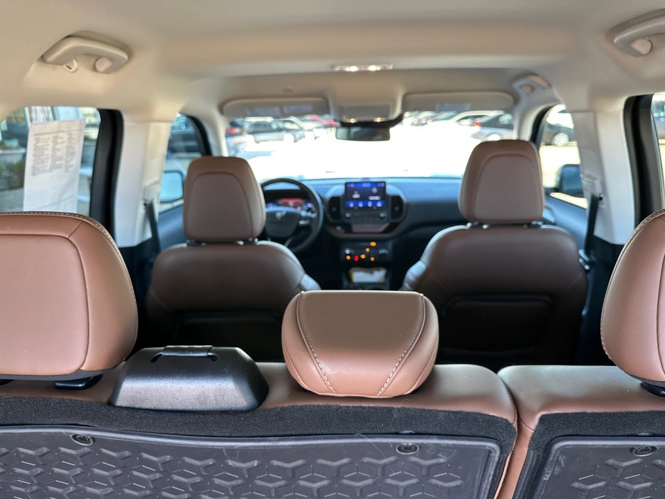 2023 Ford - Image 15 of 31