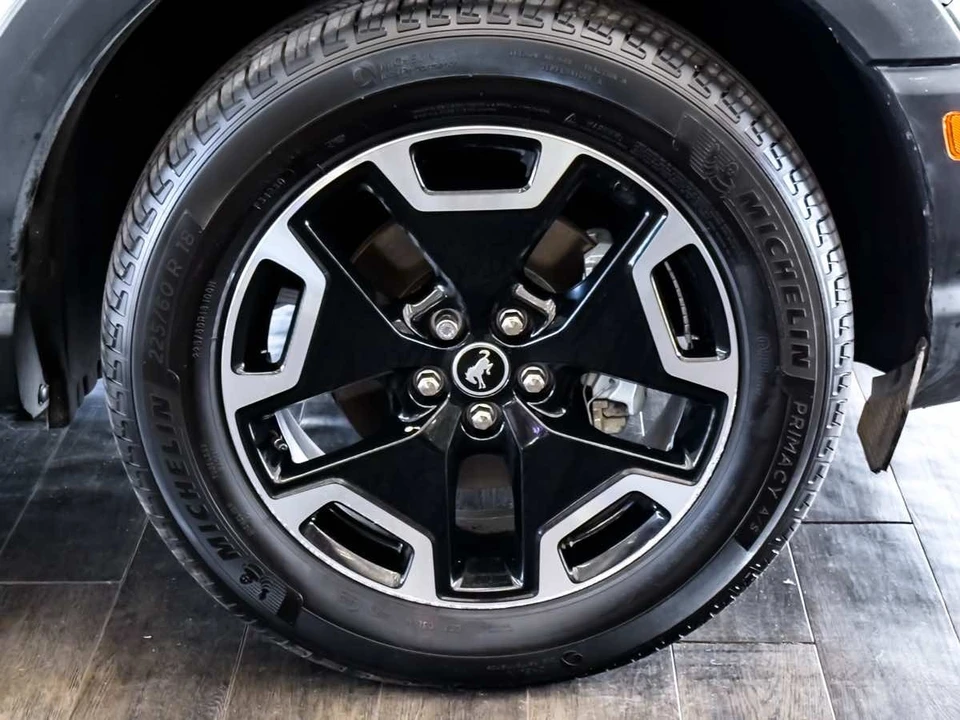 2023 Ford Bronco Sport - Image 25 of 31