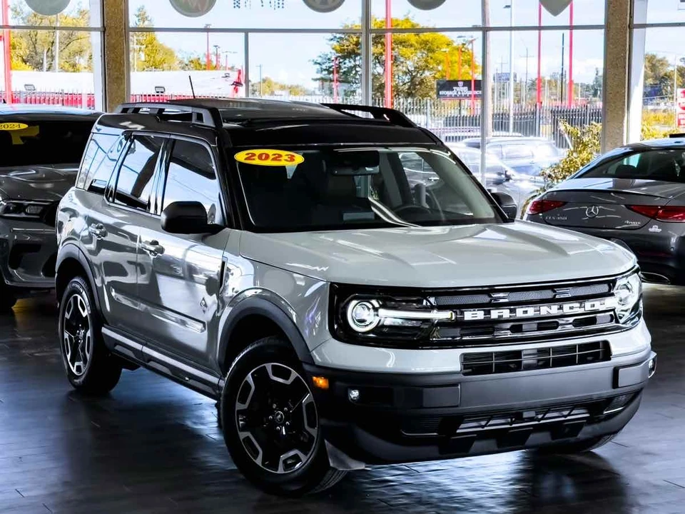 2023 Ford Bronco Sport - Image 2 of 21