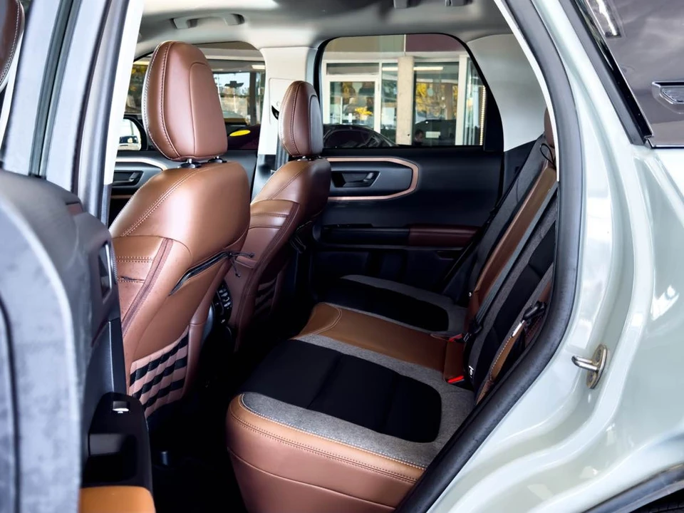 2023 Ford Bronco Sport - Image 28 of 31