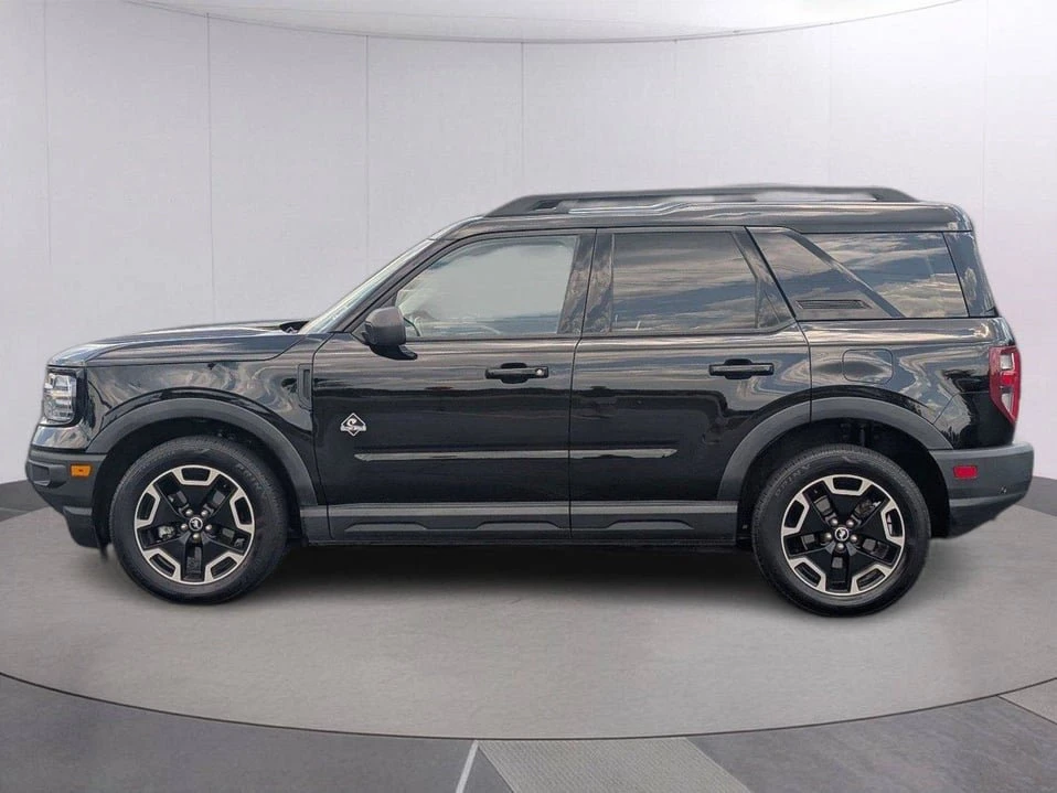 2023 Ford Bronco Sport - Image 2 of 10