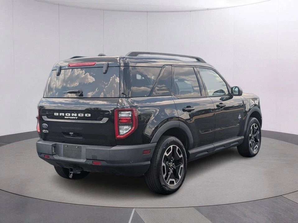 2023 Ford Bronco Sport - Image 6 of 10