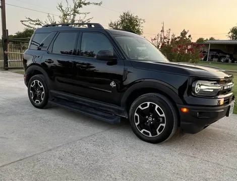 2023 Ford Bronco Sport - Image 2 of 9