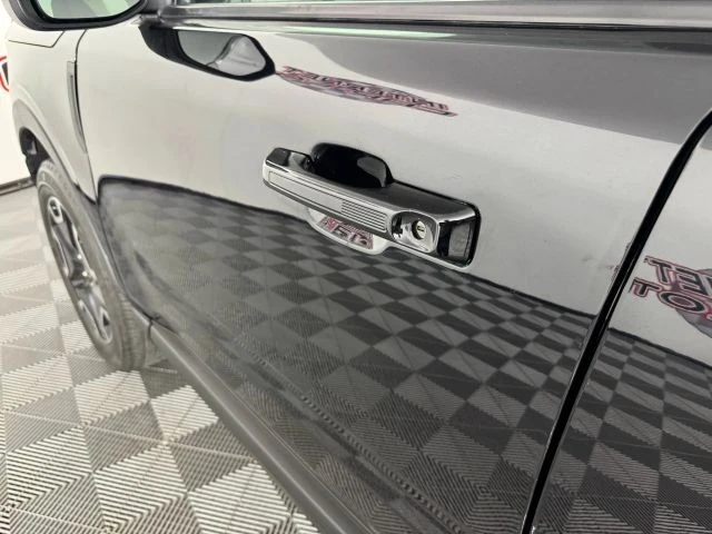 2023 Ford Bronco Sport - Image 25 of 31