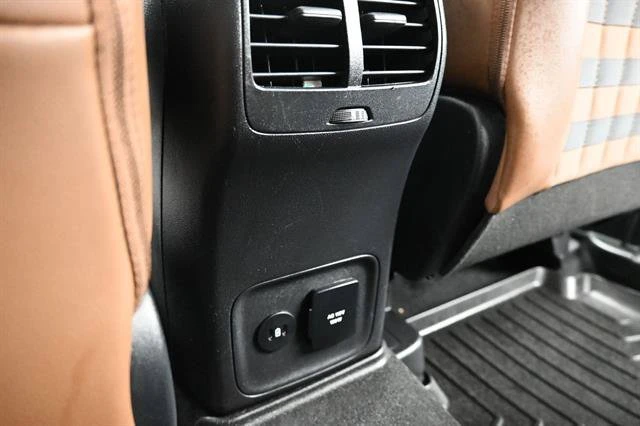 2023 Ford Bronco Sport - Image 16 of 19