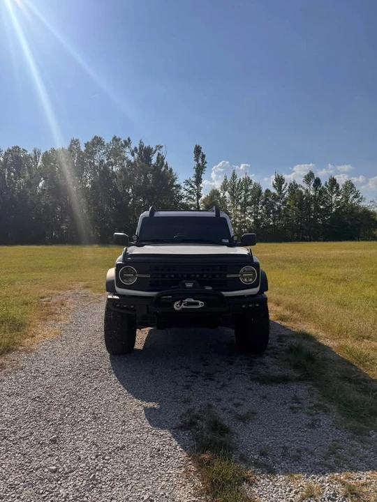 2023 Ford Bronco Sport - Image 2 of 9