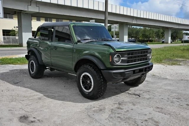 2023 Ford Bronco Sport - Image 2 of 18