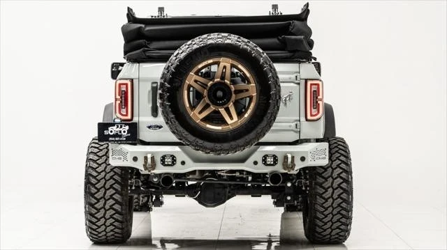 2023 Ford Bronco 6th Gen - Image 10 of 21