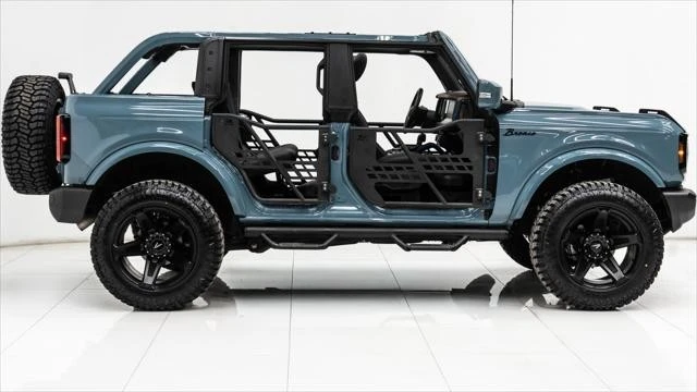 2023 Ford Bronco 6th Gen - Image 30 of 31