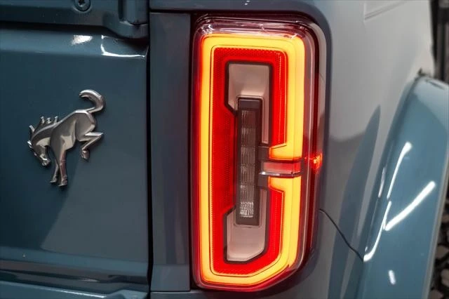 2023 Ford Bronco 6th Gen - Image 19 of 31