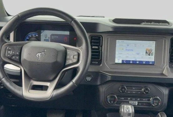 2023 Ford Bronco 6th Gen - Image 2 of 8