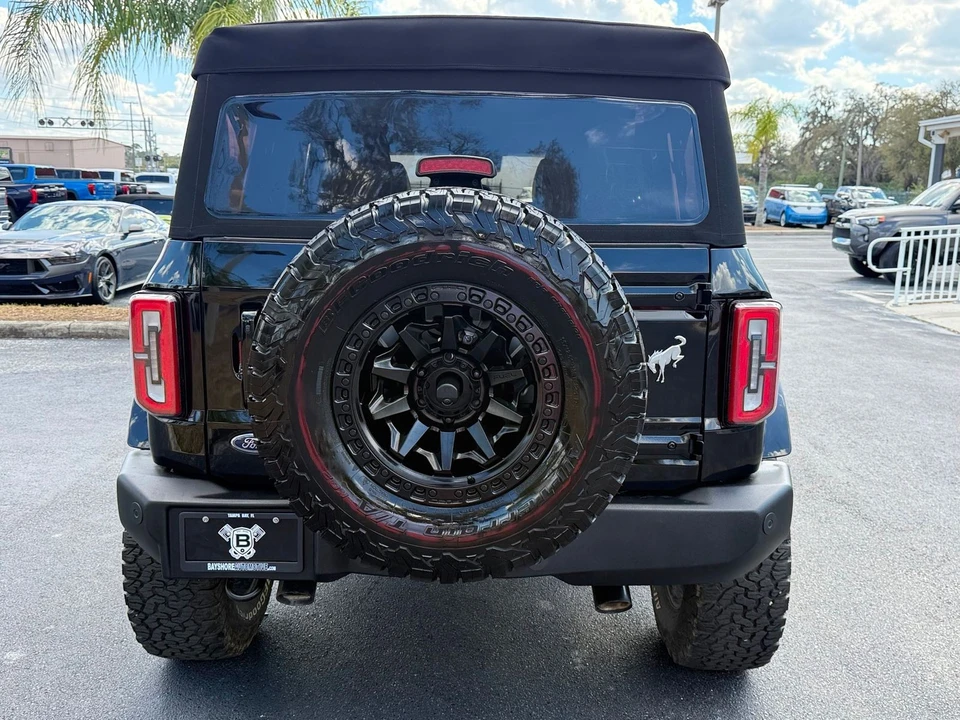 2023 Ford Bronco 6th Gen - Image 11 of 12