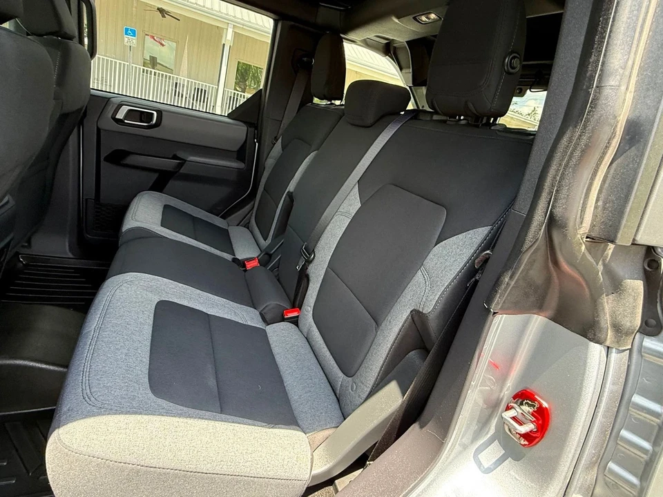 2023 Ford Bronco 6th Gen - Image 6 of 12