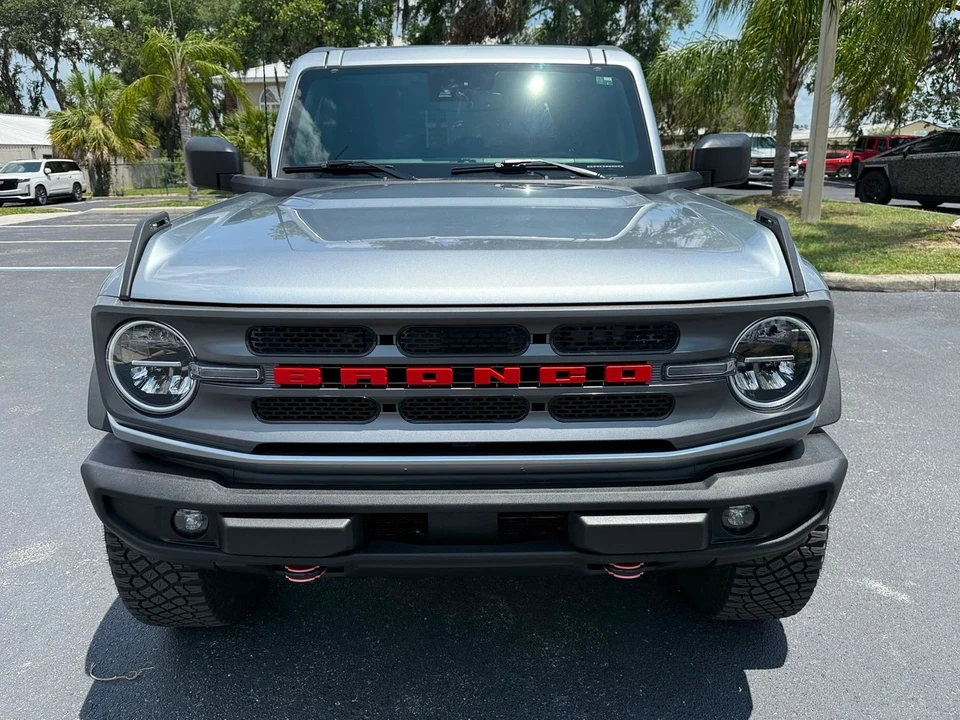 2023 Ford Bronco 6th Gen - Image 12 of 12