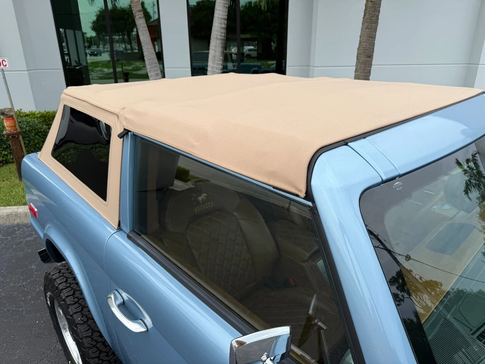 2023 Ford Bronco 6th Gen - Image 16 of 21
