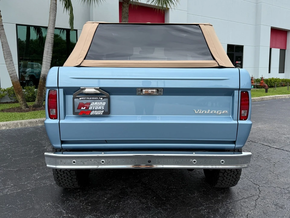 2023 Ford Bronco 6th Gen - Image 11 of 21