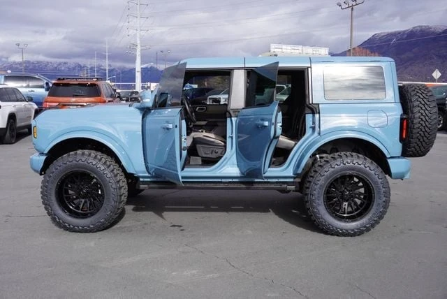 2023 Ford Bronco 6th Gen - Image 19 of 21