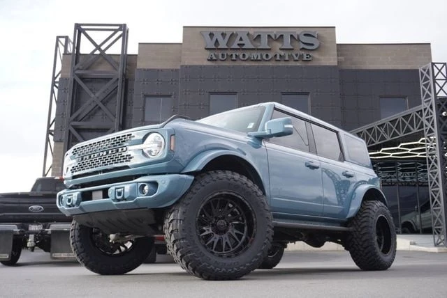 2023 Ford Bronco 6th Gen - Image 3 of 21