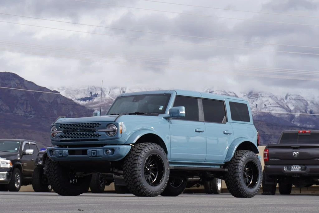 2023 Ford Bronco 6th Gen - Image 2 of 12