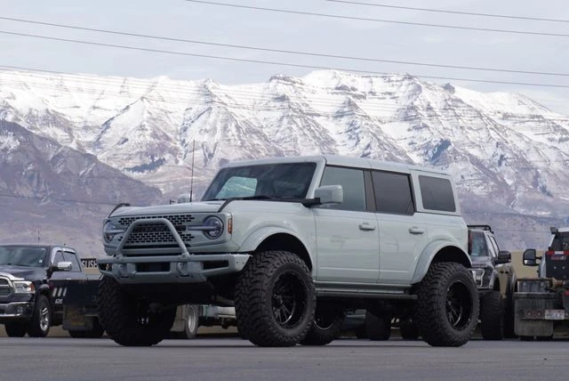 2023 Ford Bronco 6th Gen - Image 2 of 31