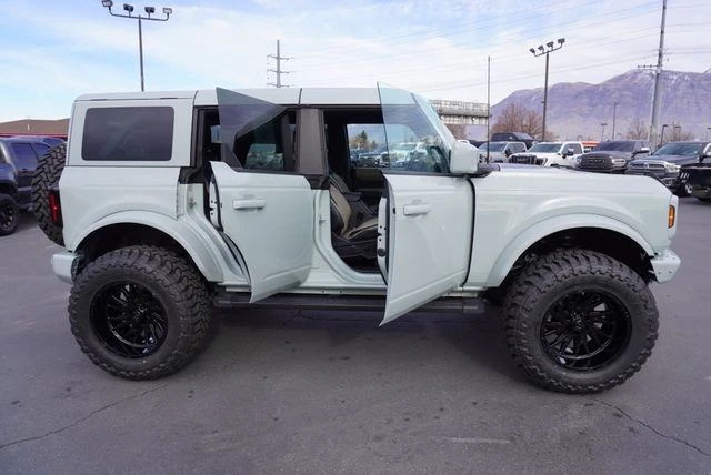 2023 Ford Bronco 6th Gen - Image 24 of 31