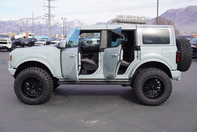 2023 Ford Bronco 6th Gen - Image 19 of 31
