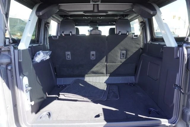 2023 Ford Bronco 6th Gen - Image 21 of 21