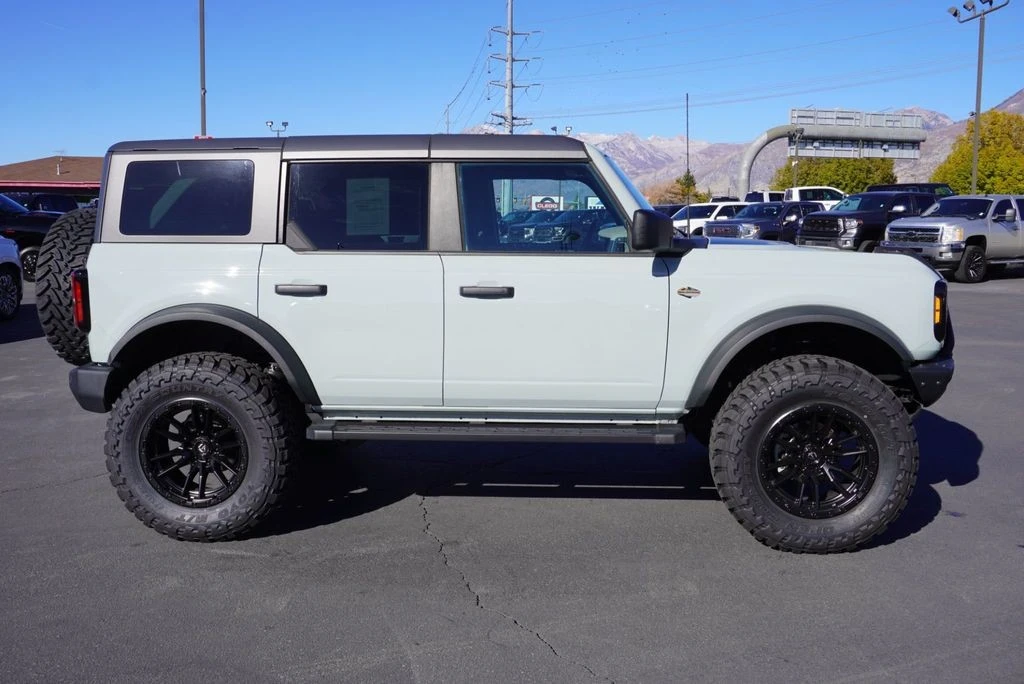 2023 Ford Bronco 6th Gen - Image 12 of 12