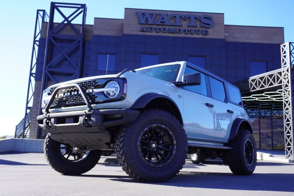 2023 Ford Bronco 6th Gen - Image 3 of 12