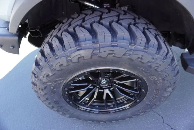 2023 Ford Bronco 6th Gen - Image 16 of 21