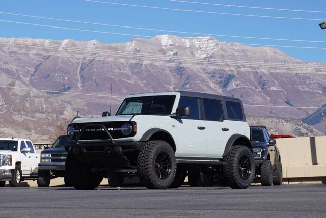 2023 Ford Bronco 6th Gen - Image 2 of 21
