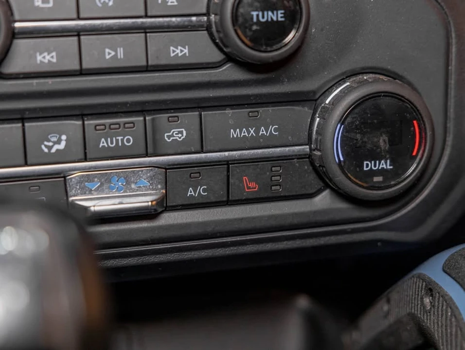 2023 Ford Bronco 6th Gen - Image 13 of 20