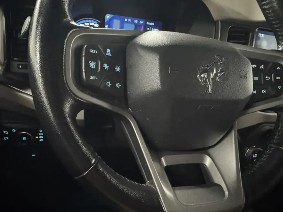2023 Ford Bronco 6th Gen - Image 19 of 20