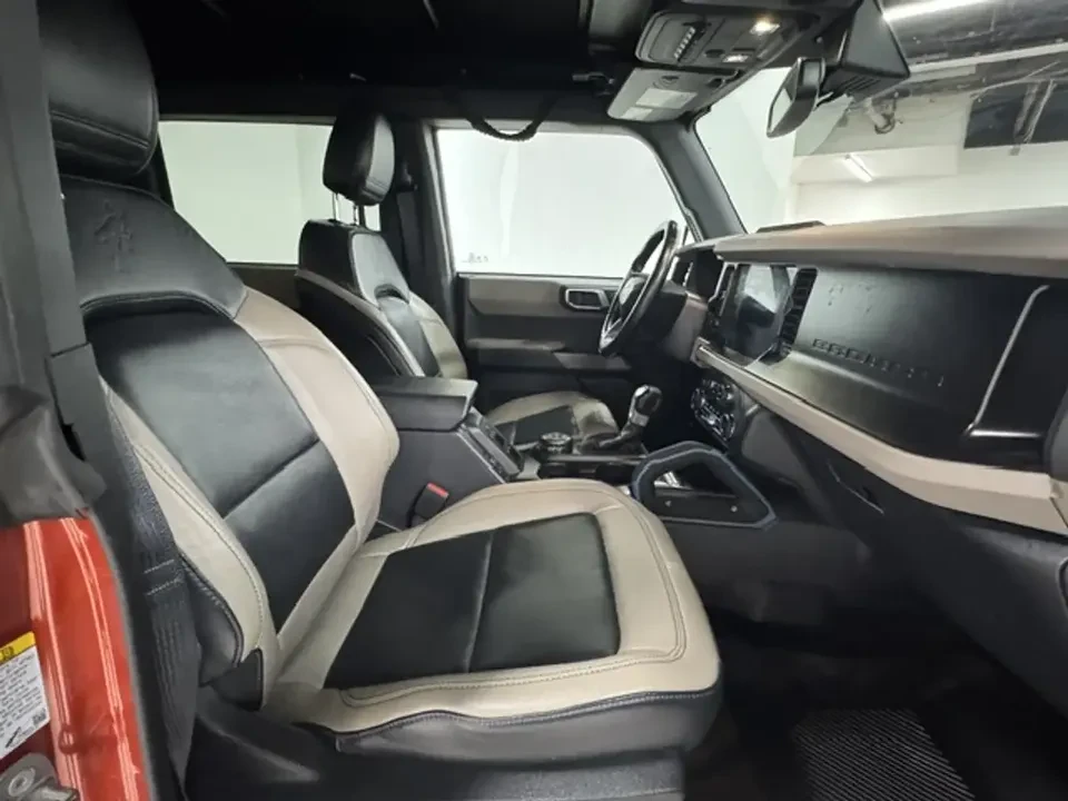 2023 Ford Bronco 6th Gen - Image 16 of 20