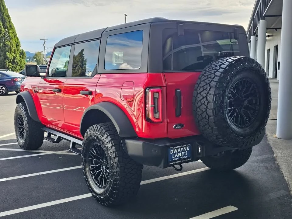 2023 Ford Bronco 6th Gen - Image 3 of 20