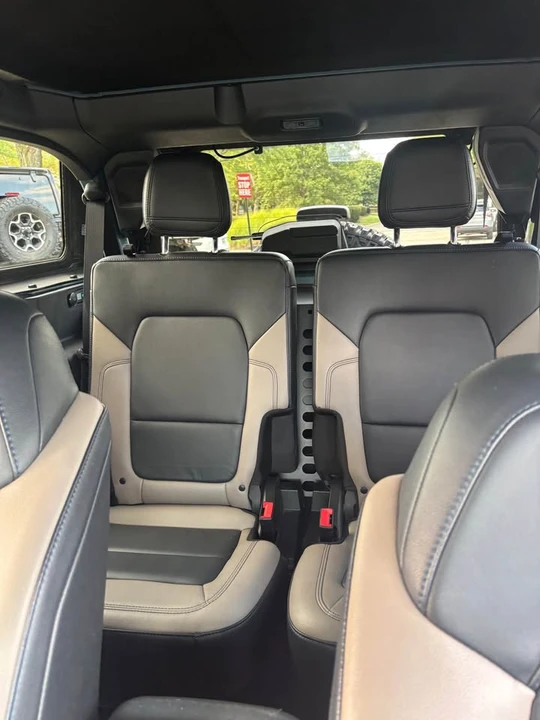 2023 Ford Bronco 6th Gen - Image 9 of 10