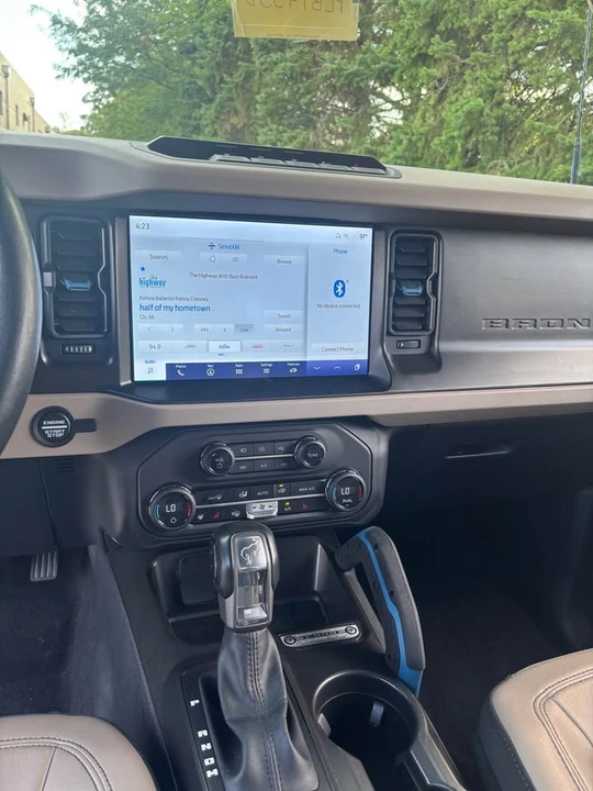 2023 Ford Bronco 6th Gen - Image 6 of 10