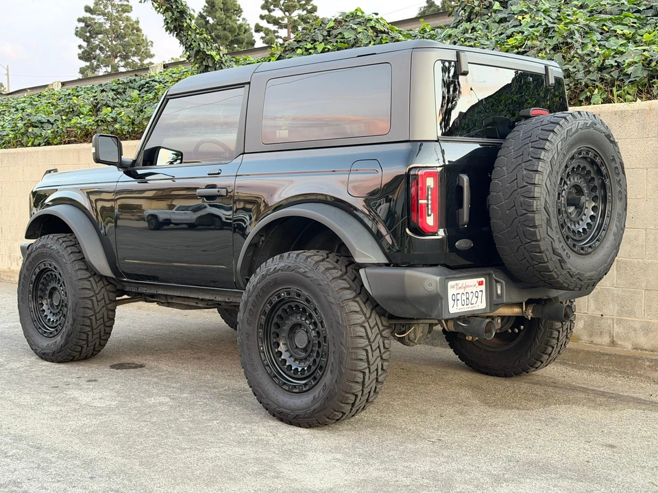 2023 Ford Bronco 6th Gen - Image 6 of 31