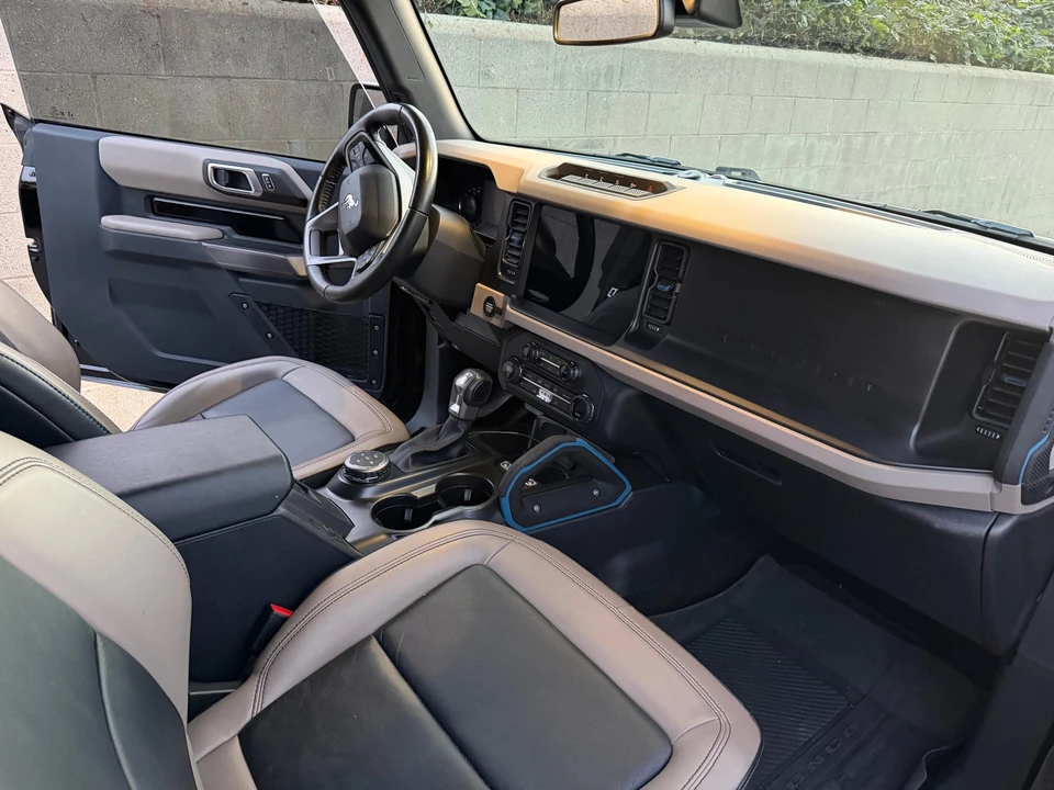 2023 Ford Bronco 6th Gen - Image 29 of 31