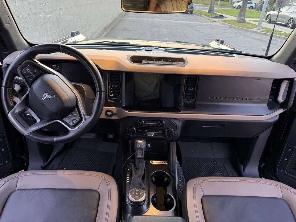 2023 Ford Bronco 6th Gen - Image 28 of 31
