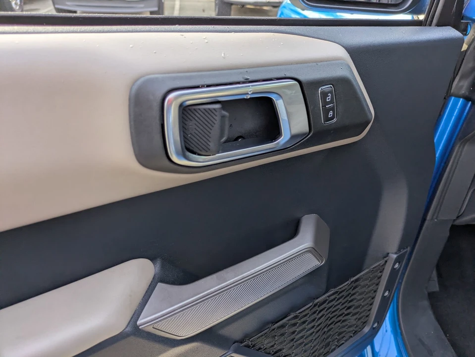 2023 Ford Bronco 6th Gen - Image 16 of 21