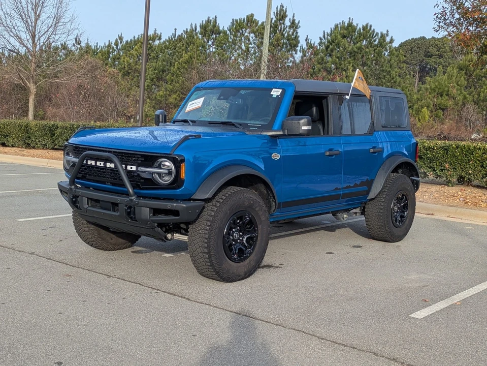 2023 Ford Bronco 6th Gen - Image 8 of 21