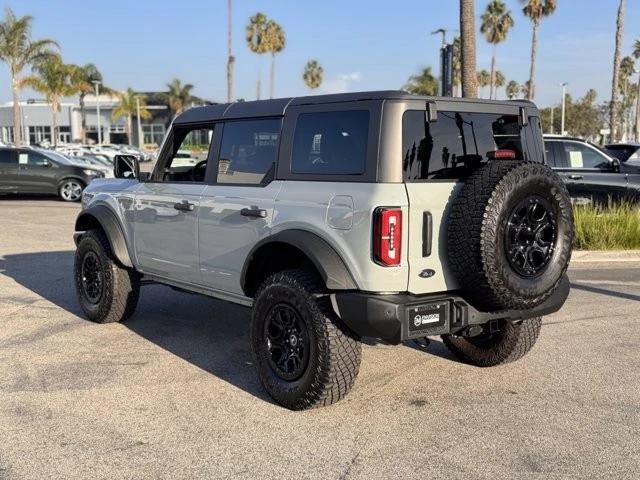 2023 Ford Bronco 6th Gen - Image 10 of 12
