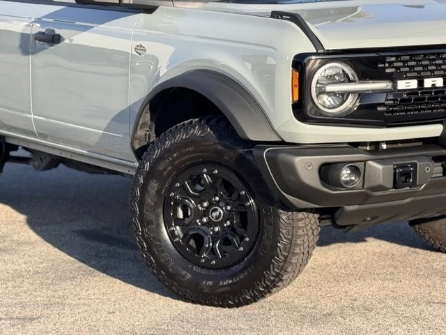 2023 Ford Bronco 6th Gen - Image 4 of 12