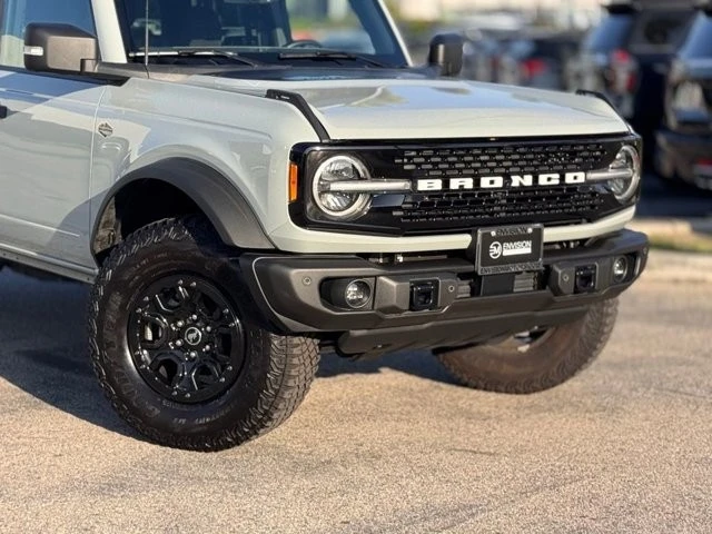 2023 Ford Bronco 6th Gen - Image 3 of 12